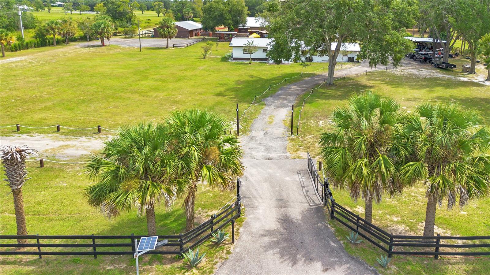 32708 GERE LN, SORRENTO, FL — photo 143
