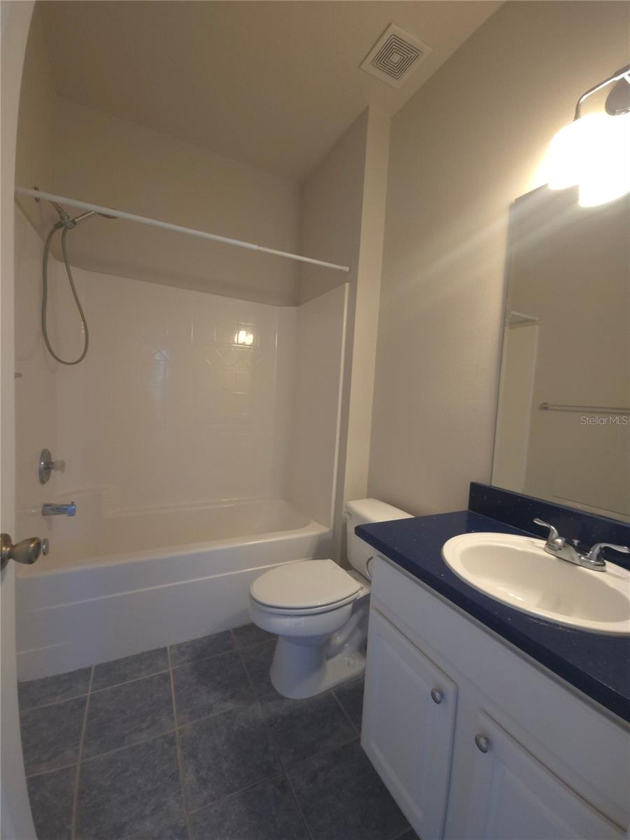 102 MONROE CIR, DAVENPORT, FL — photo 12