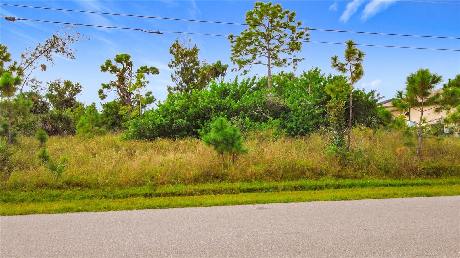 15149 AMSTERDAM AVE, PORT CHARLOTTE, FL — photo 13
