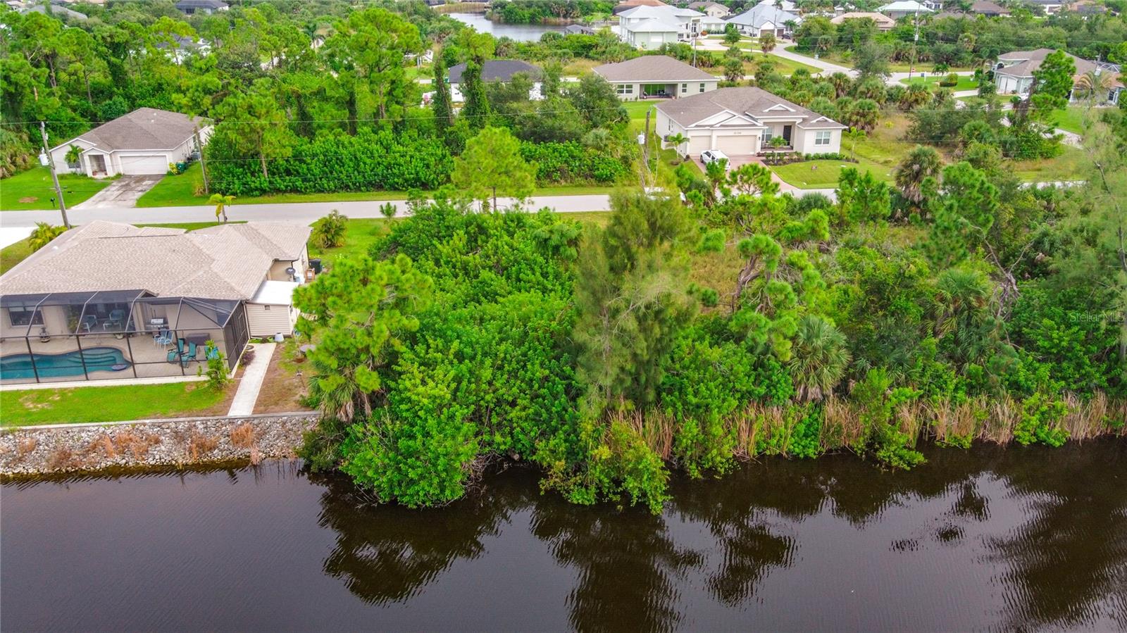15149 AMSTERDAM AVE, PORT CHARLOTTE, FL — photo 15