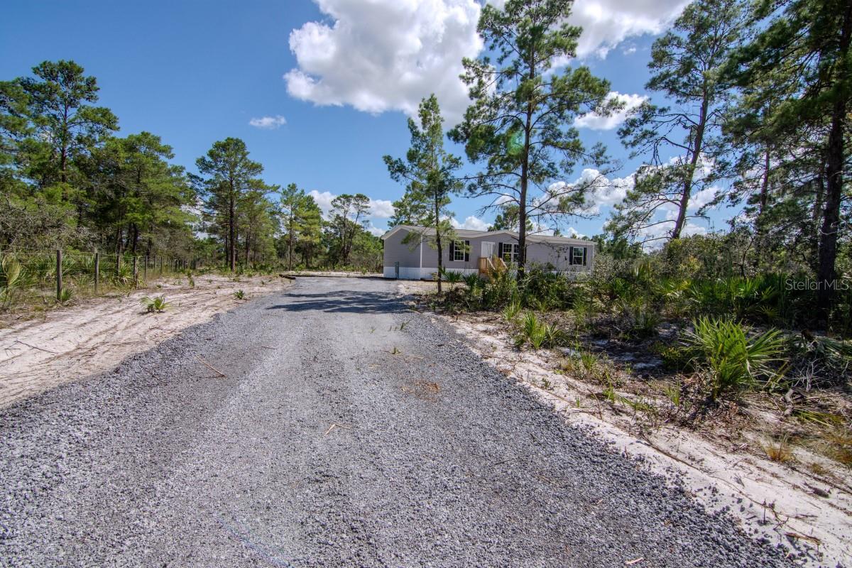 192 FREEDOM DR, FROSTPROOF, FL — photo 48