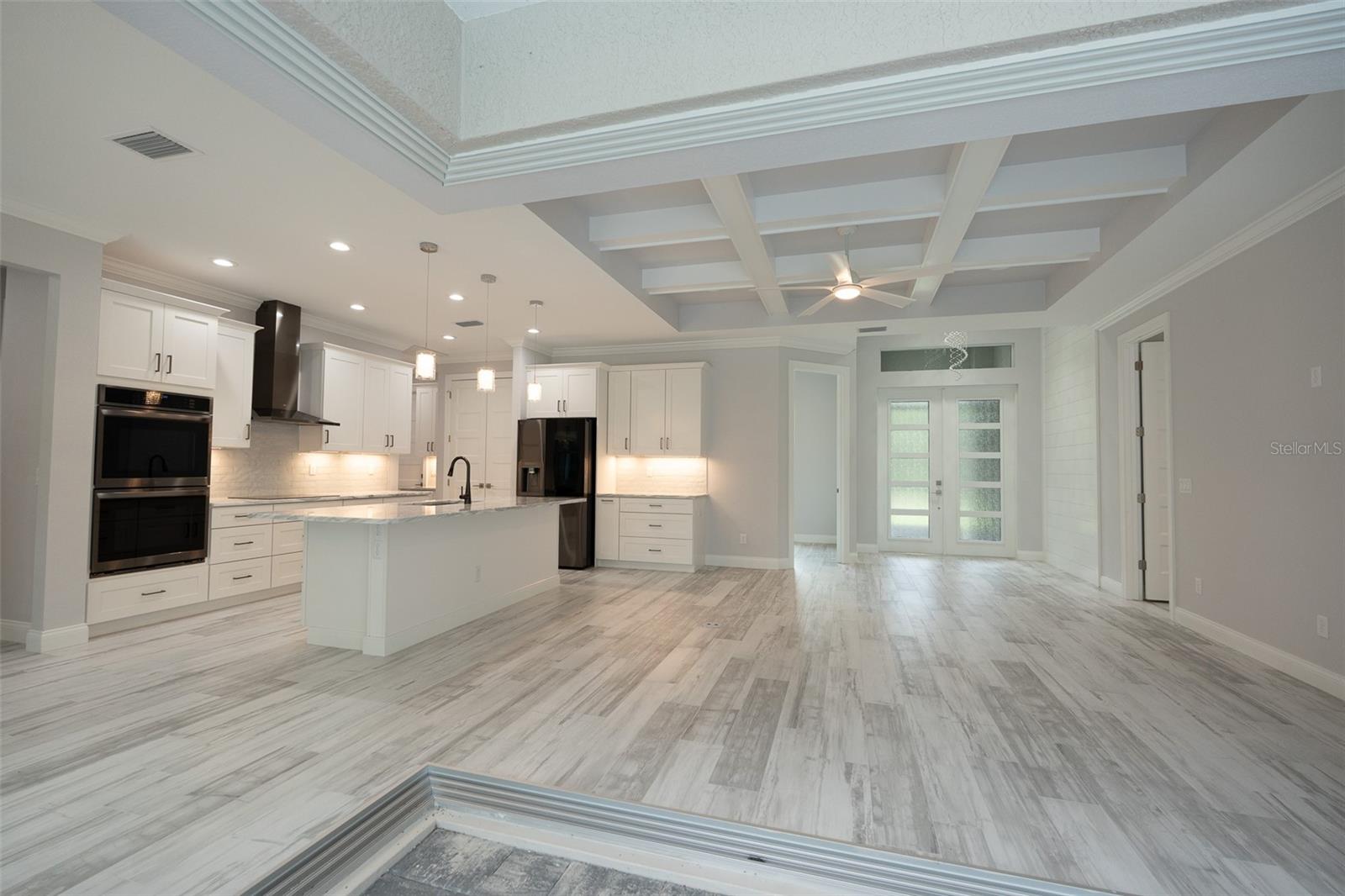 140 SNOWDEN ST, PORT CHARLOTTE, FL — photo 3
