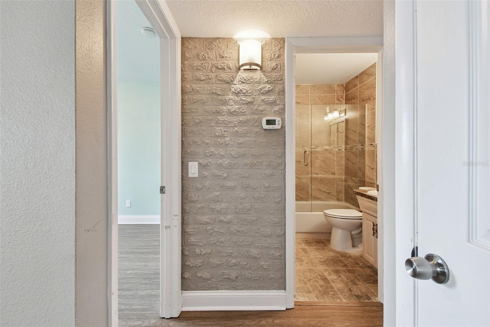 2292 COSTA RICAN DR #30, CLEARWATER, FL — photo 16