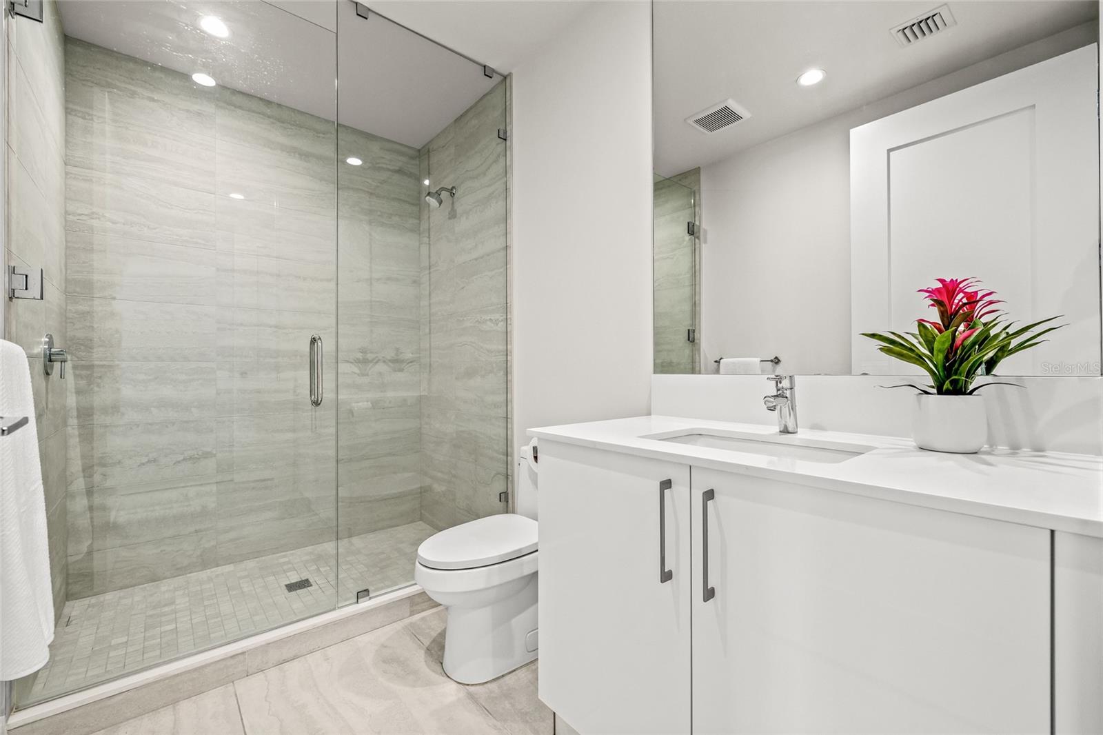 301 1ST ST S #803, ST PETERSBURG, FL — photo 31