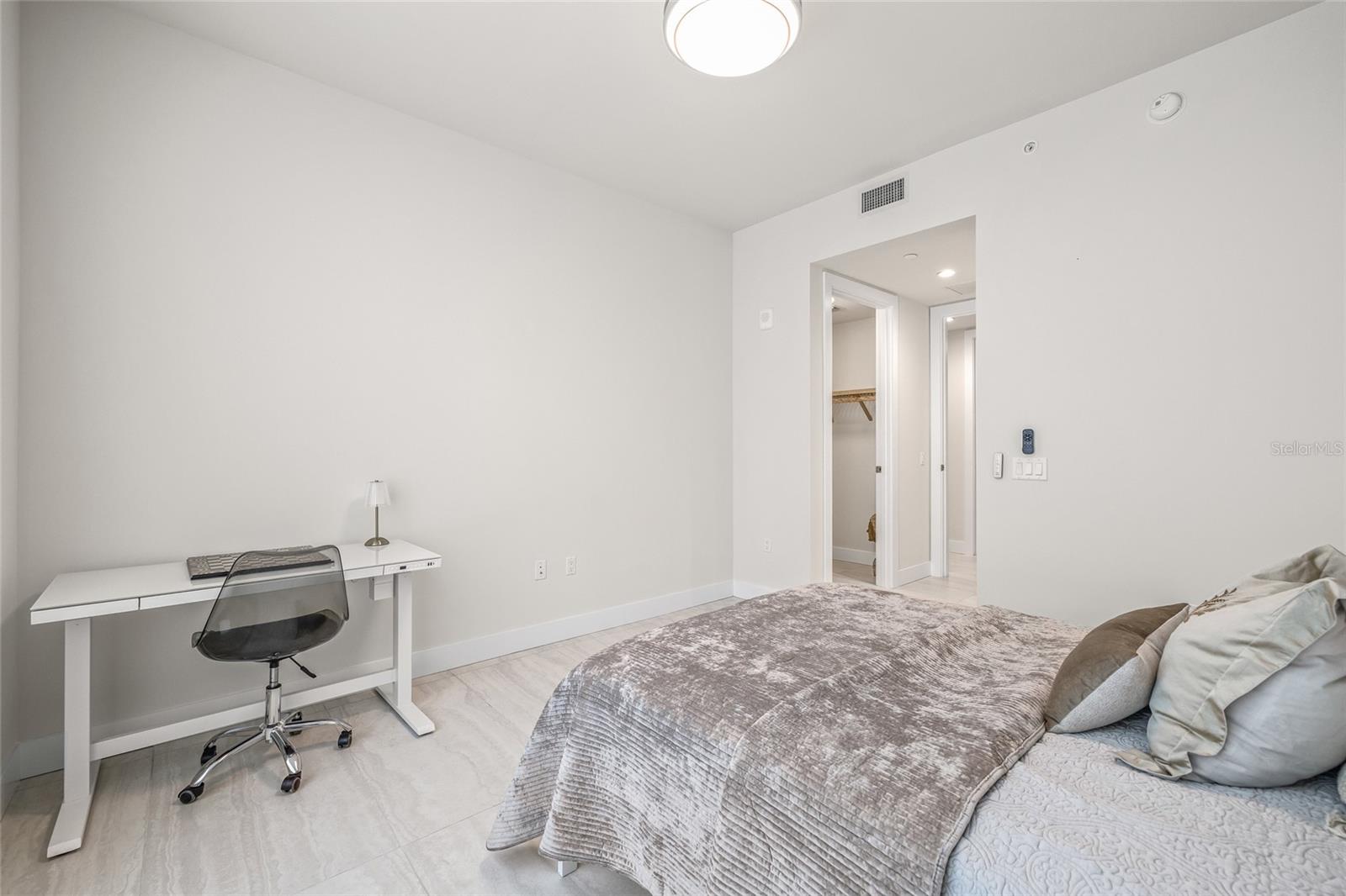 301 1ST ST S #803, ST PETERSBURG, FL — photo 32