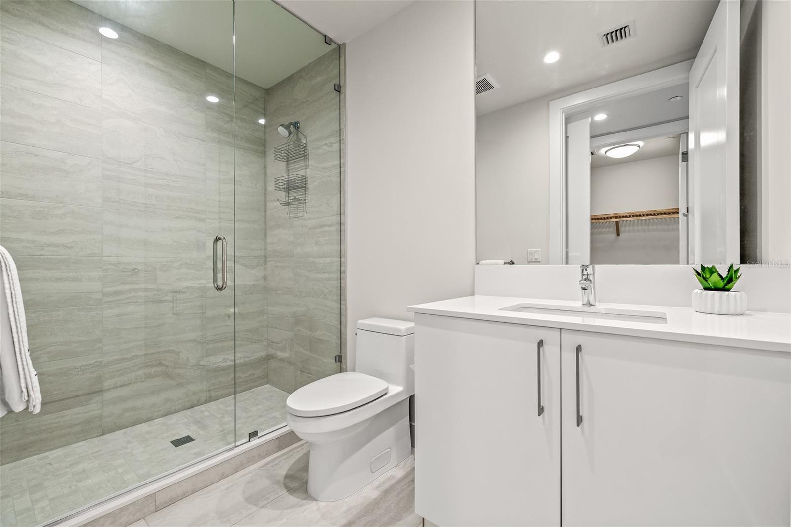 301 1ST ST S #803, ST PETERSBURG, FL — photo 33