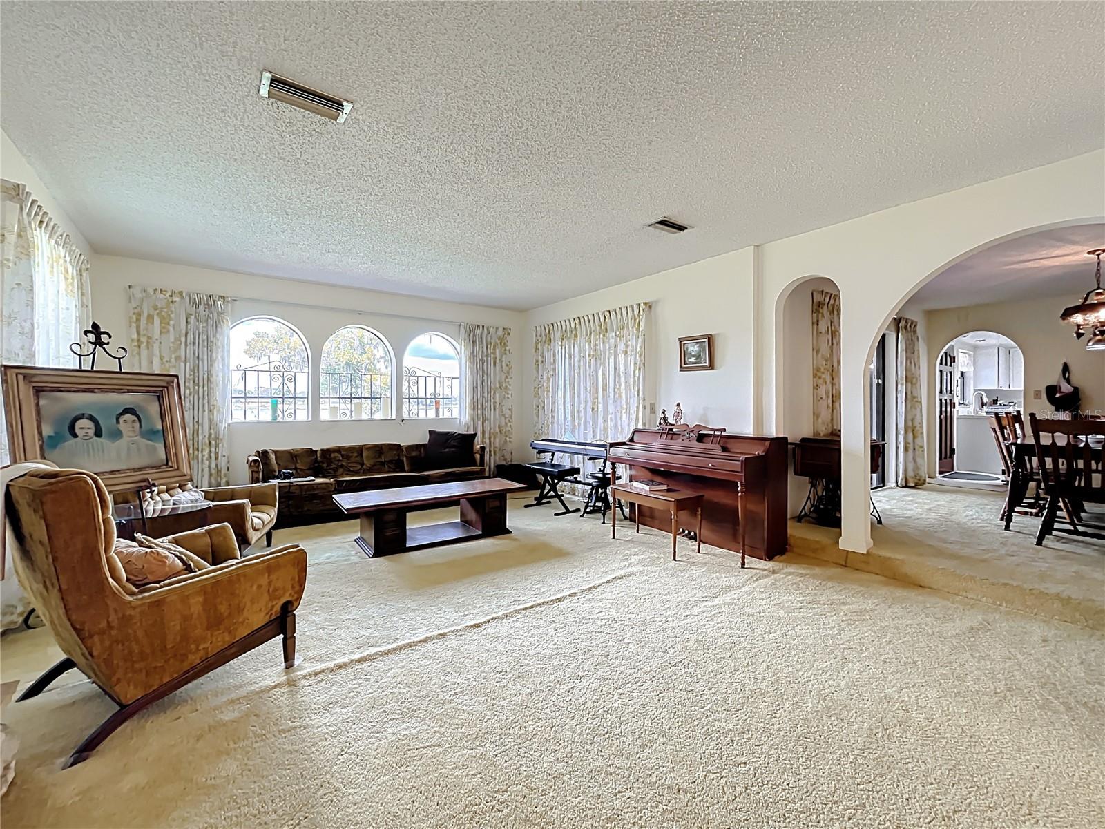 16635 COUNTY ROAD 450, UMATILLA, FL — photo 33