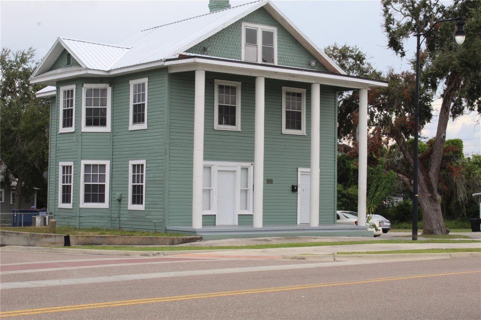 1317 MAIN ST, LEESBURG, FL