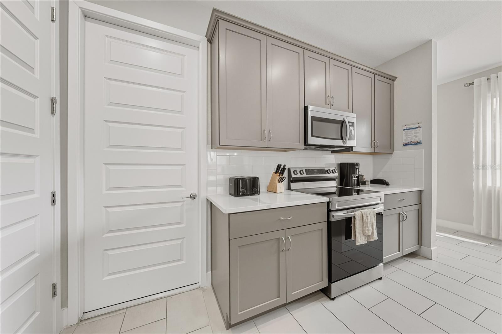 7900 DRAW ST, REUNION, FL — photo 15