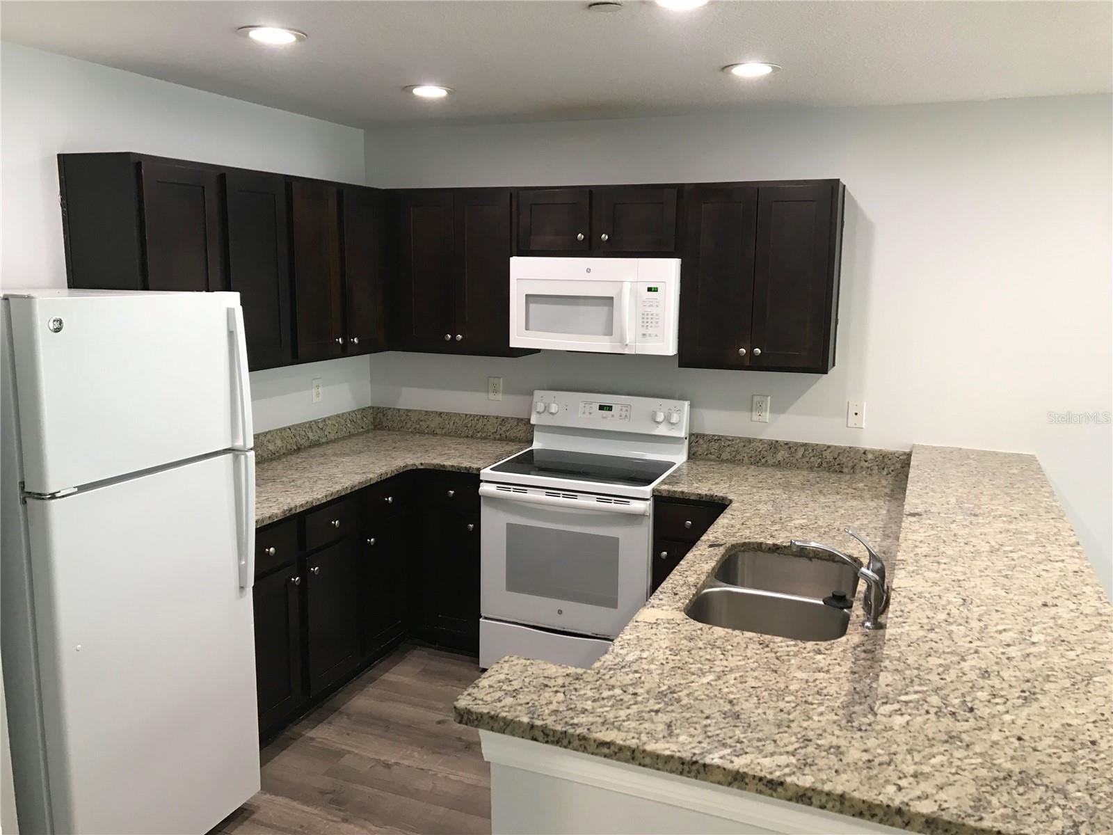 284 GARDNER LN #A, KISSIMMEE, FL — photo 9