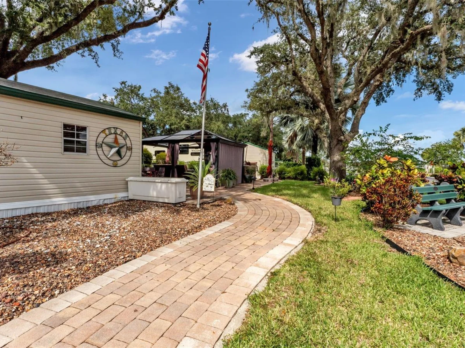 16357 CHERRY TREE CT, CLERMONT, FL — photo 23