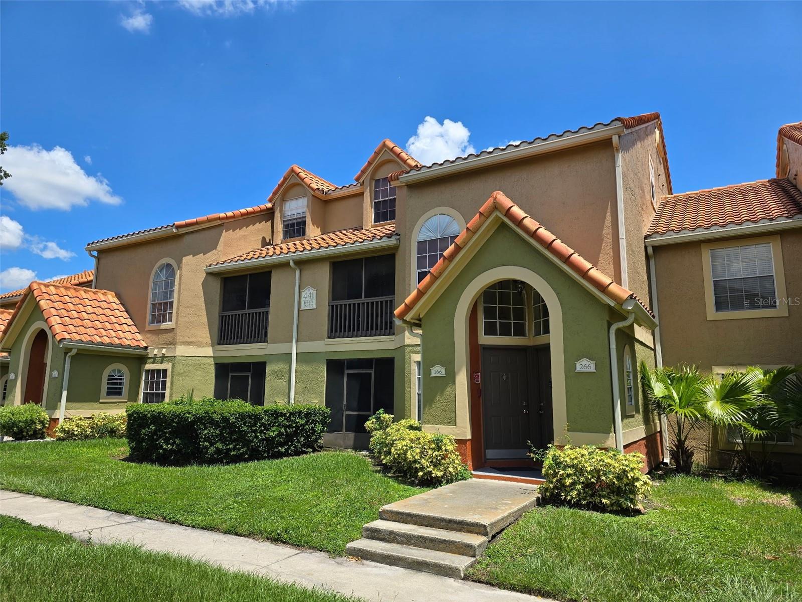 409 FOUNTAINHEAD CIR, KISSIMMEE, FL