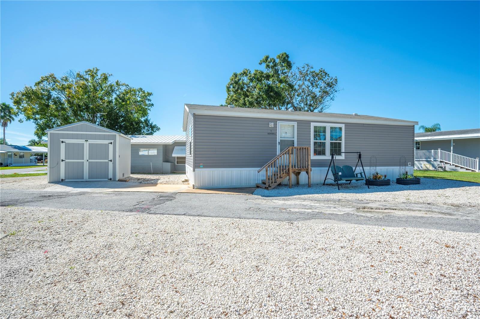 1 BEAVERKILL DR, LAKE WALES, FL
