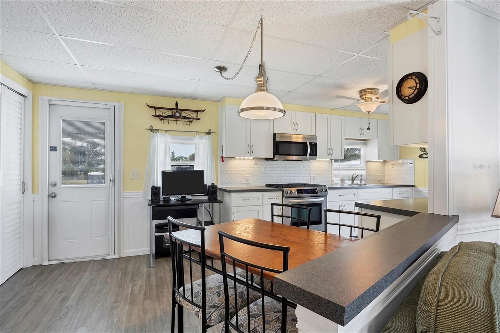 6401 FLORAL CT, NORTH PORT, FL — photo 16
