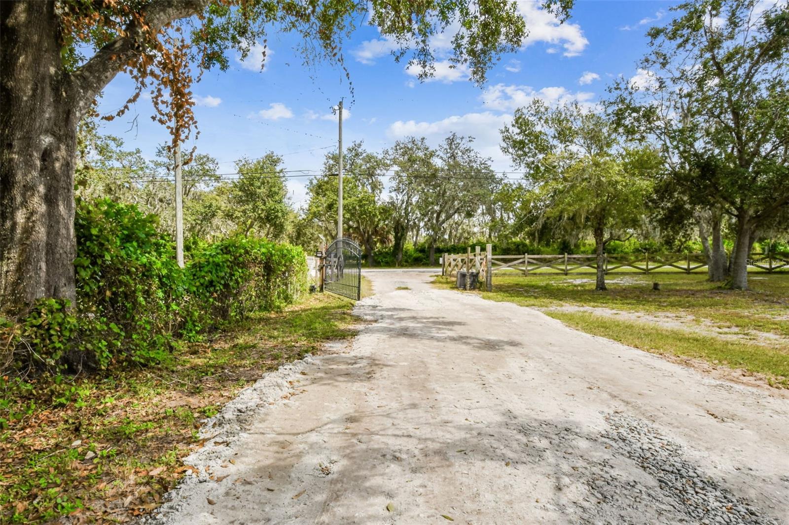 15019 CARLTON LAKE RD, WIMAUMA, FL — photo 86