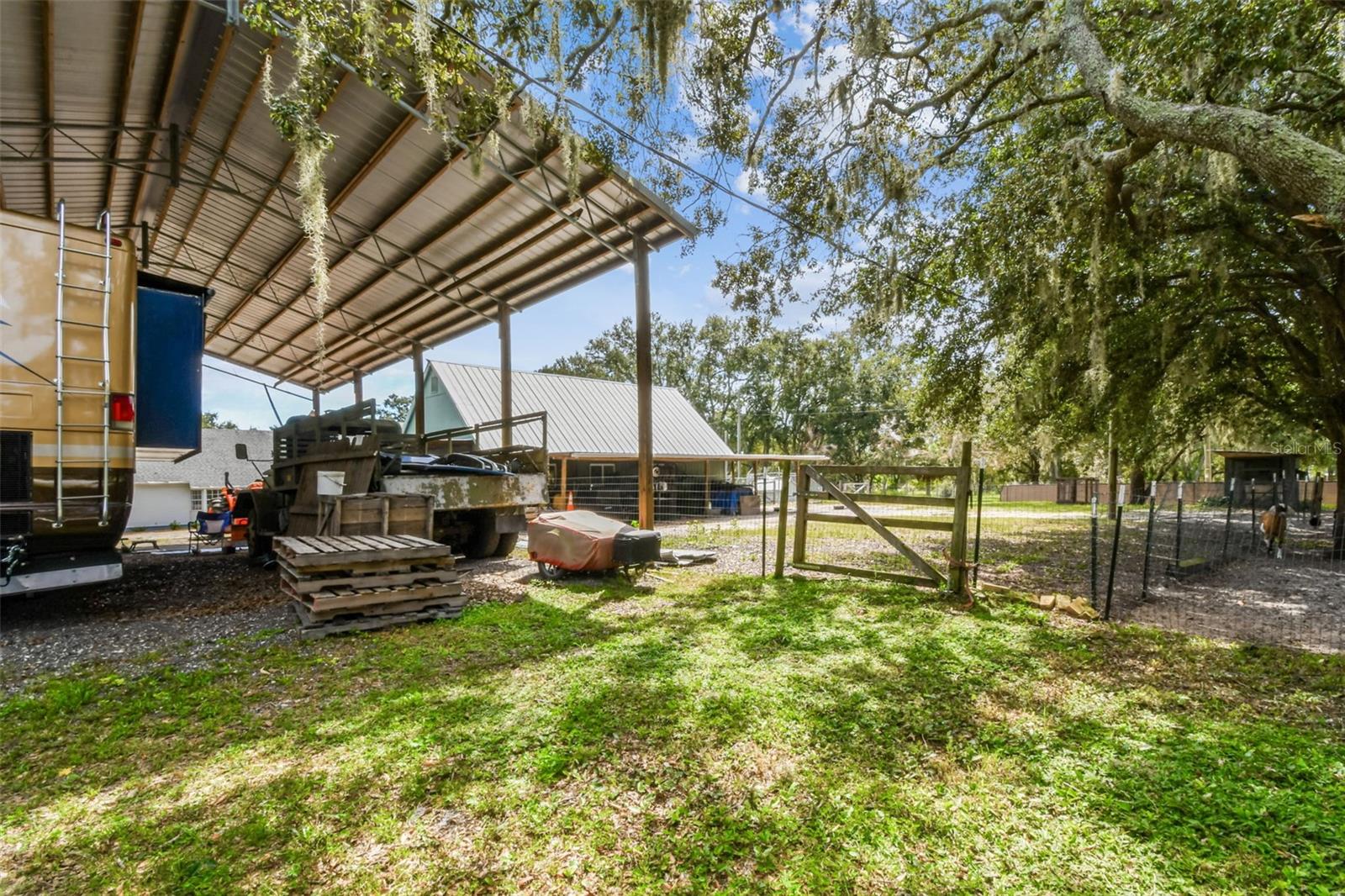 15019 CARLTON LAKE RD, WIMAUMA, FL — photo 119