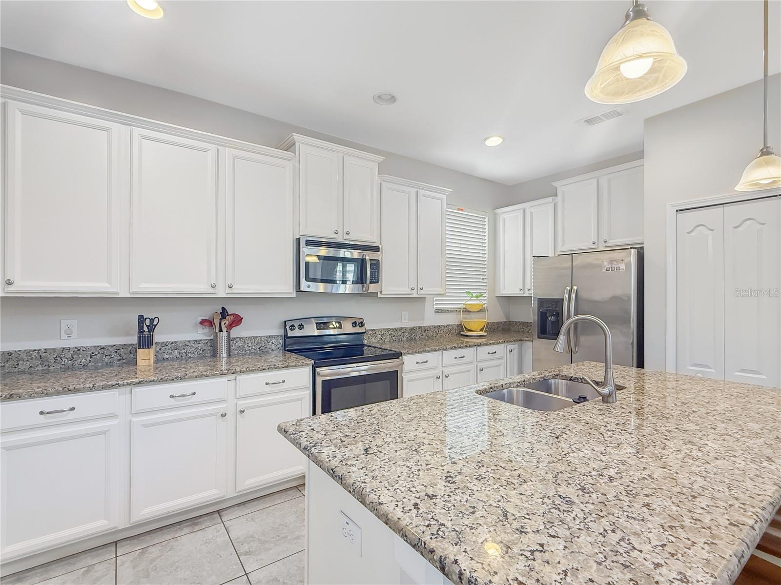 2942 BUCCANEER PALM RD, KISSIMMEE, FL — photo 8