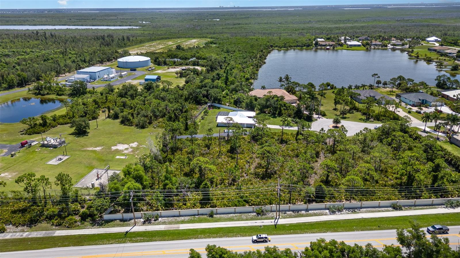 9437 TREASURE LAKE CT, ST JAMES CITY, FL — photo 11
