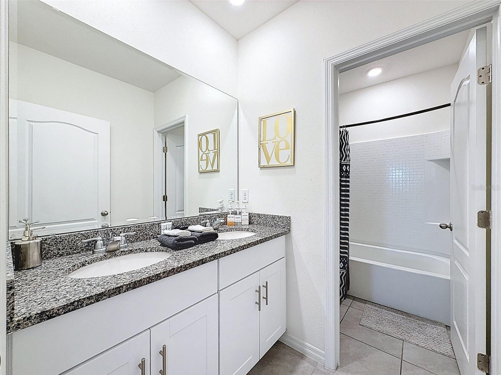 7511 OAKMOSS LOOP, DAVENPORT, FL — photo 57