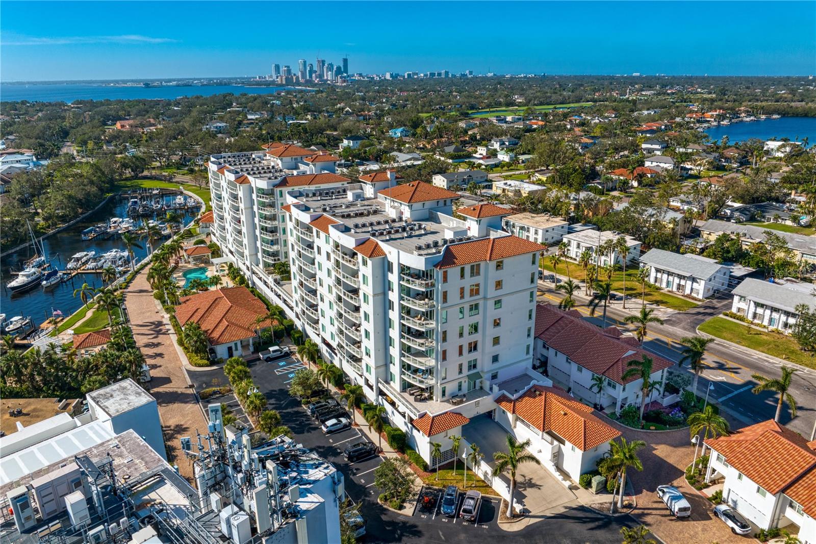 1325 SNELL ISLE BLVD NE #711, ST PETERSBURG, FL — photo 37