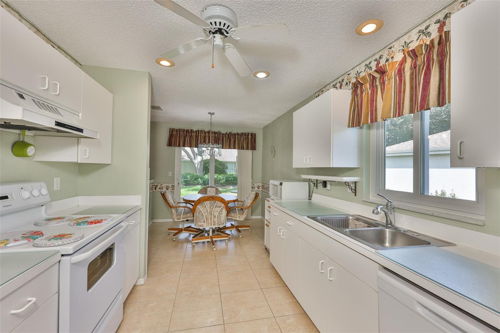 751 MCCALLISTER AVE, SUN CITY CENTER, FL — photo 40
