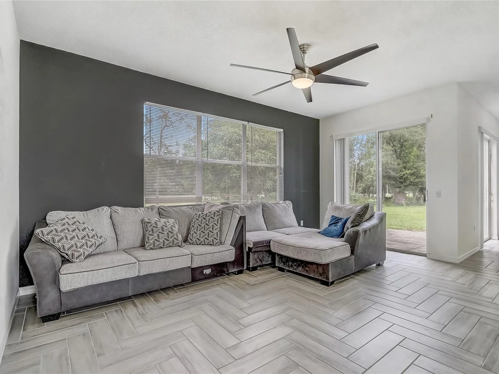 1023 EMBRUN CT, KISSIMMEE, FL — photo 19