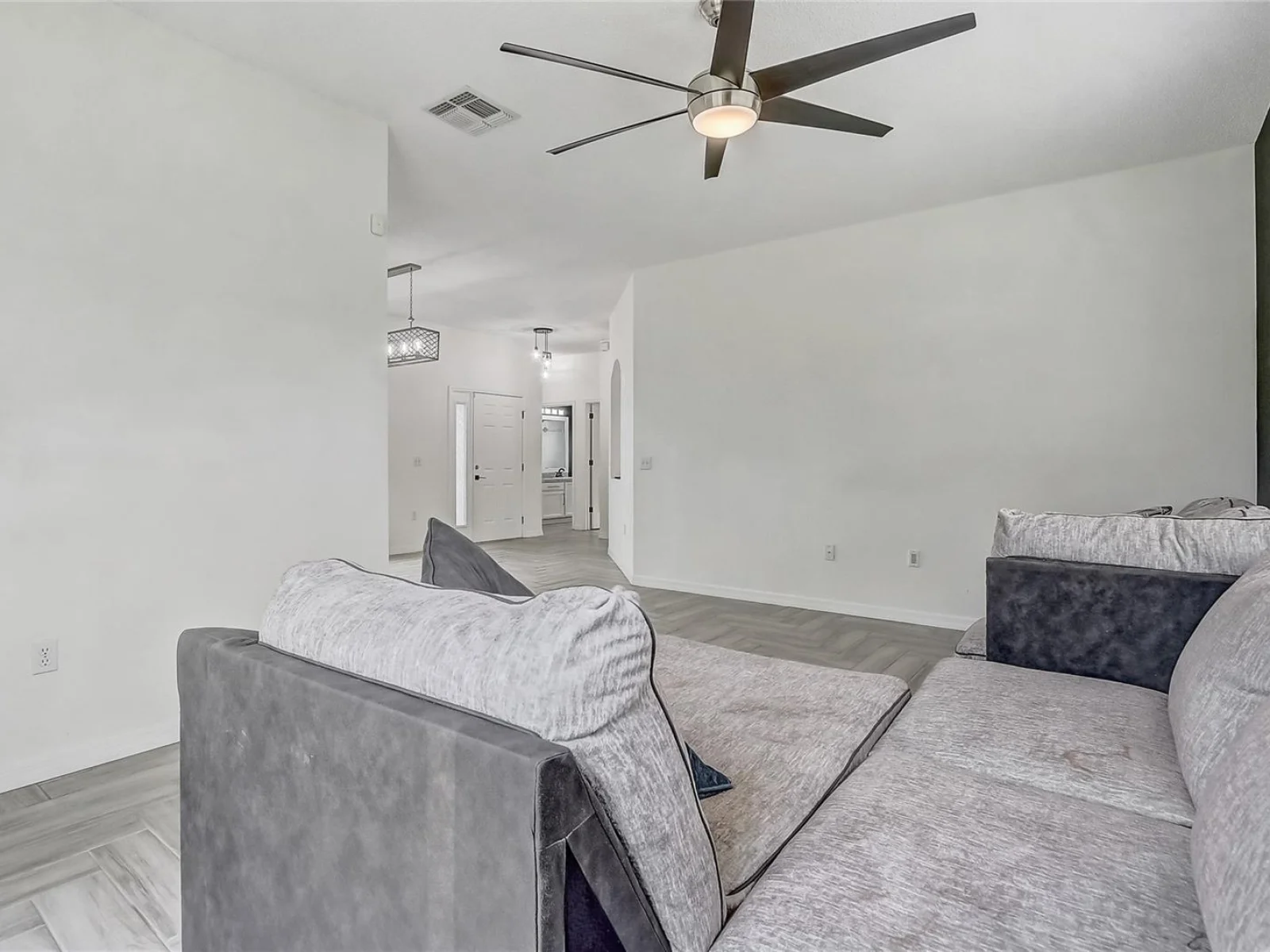 1023 EMBRUN CT, KISSIMMEE, FL — photo 24
