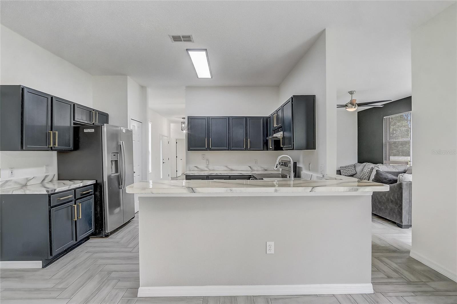 1023 EMBRUN CT, KISSIMMEE, FL — photo 31