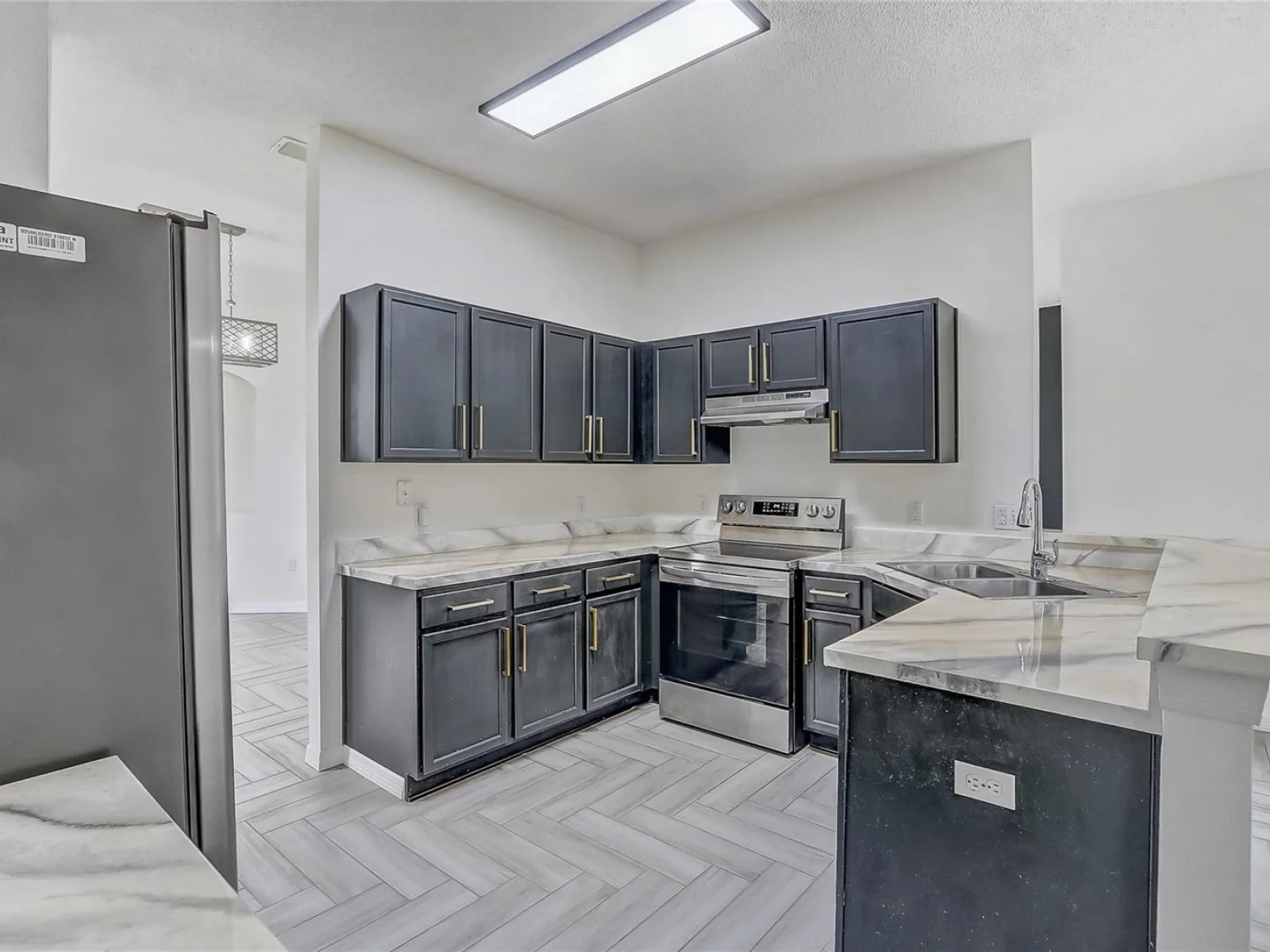 1023 EMBRUN CT, KISSIMMEE, FL — photo 36