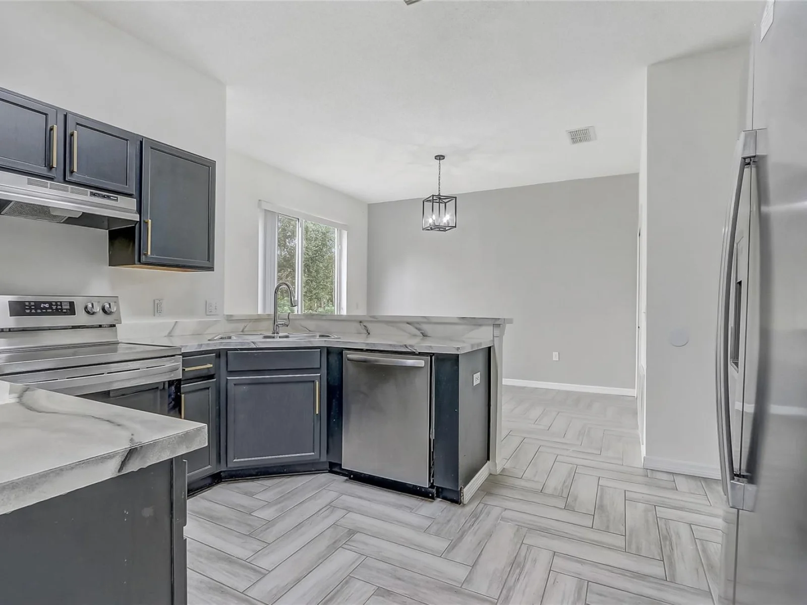 1023 EMBRUN CT, KISSIMMEE, FL — photo 38