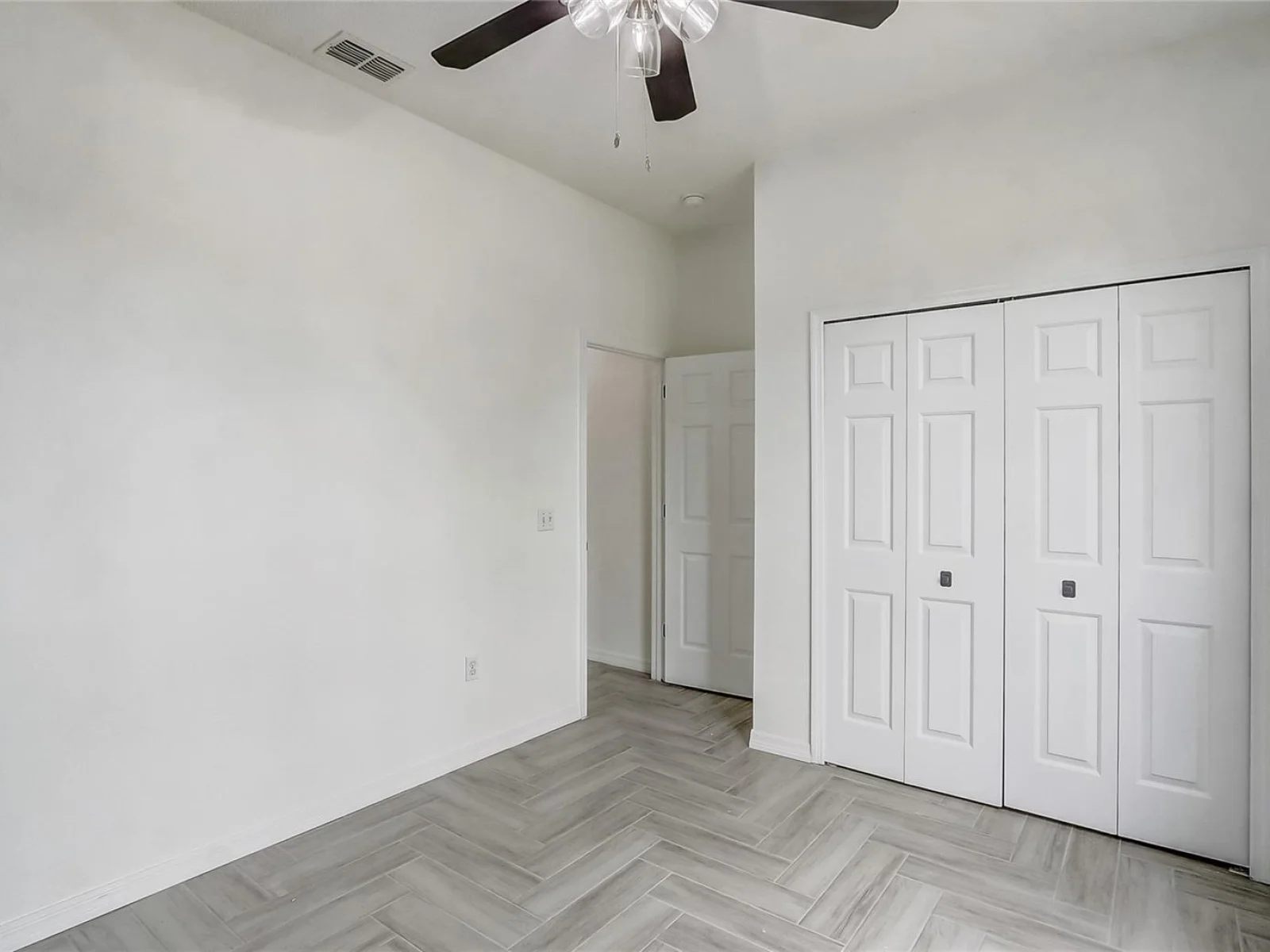 1023 EMBRUN CT, KISSIMMEE, FL — photo 44