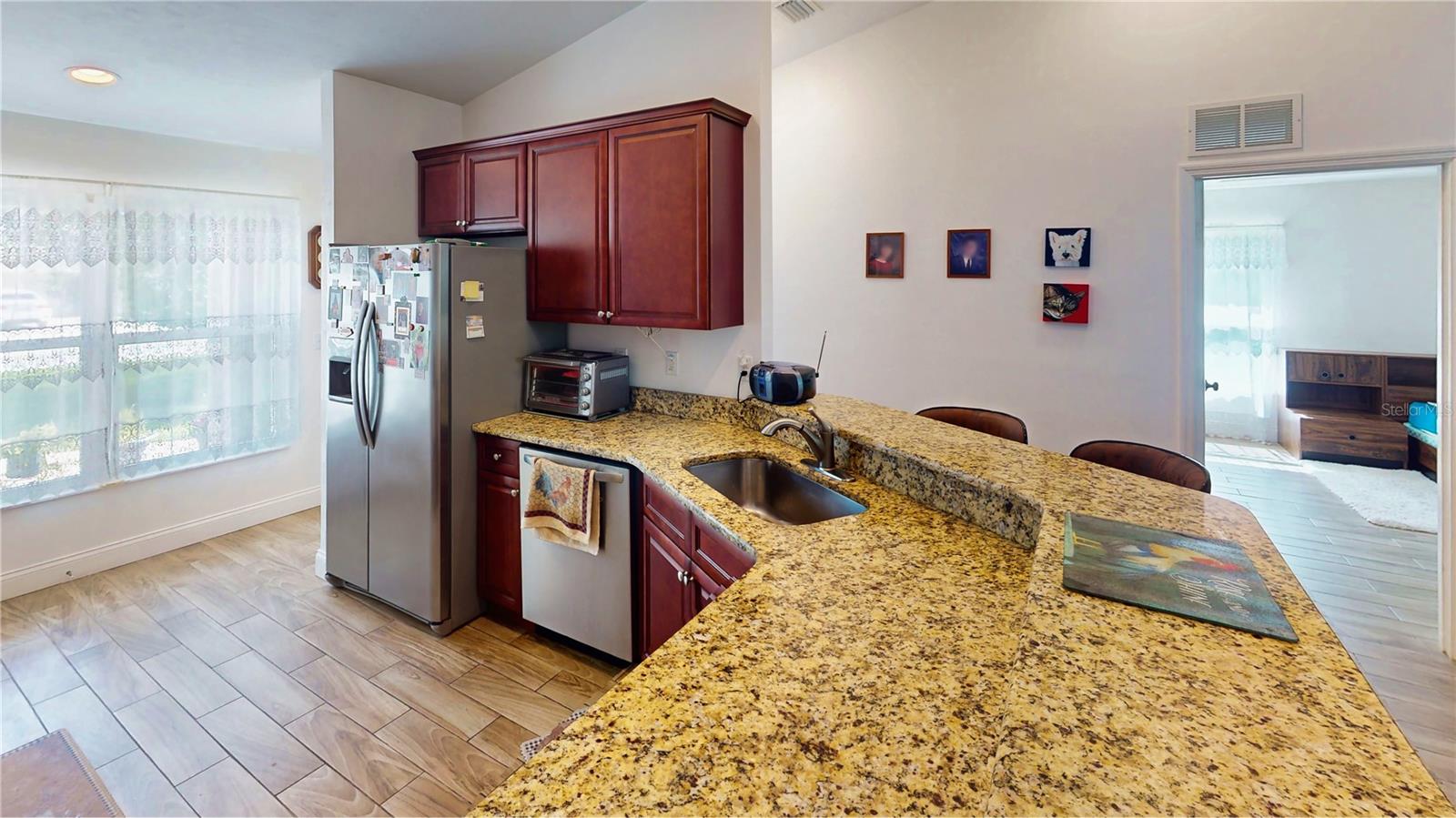1 LLOSEE CT, PALM COAST, FL — photo 42