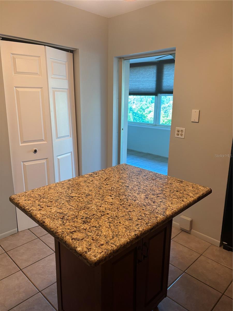 6645 1ST AVE N #307, ST PETERSBURG, FL — photo 5