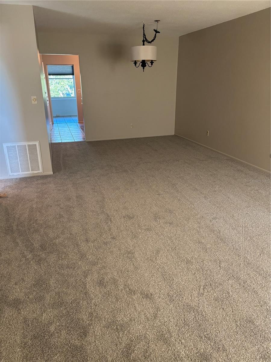 6645 1ST AVE N #307, ST PETERSBURG, FL — photo 8