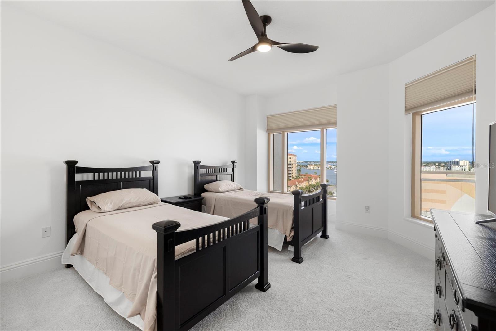 11 BAYMONT ST #909, CLEARWATER BEACH, FL — photo 12