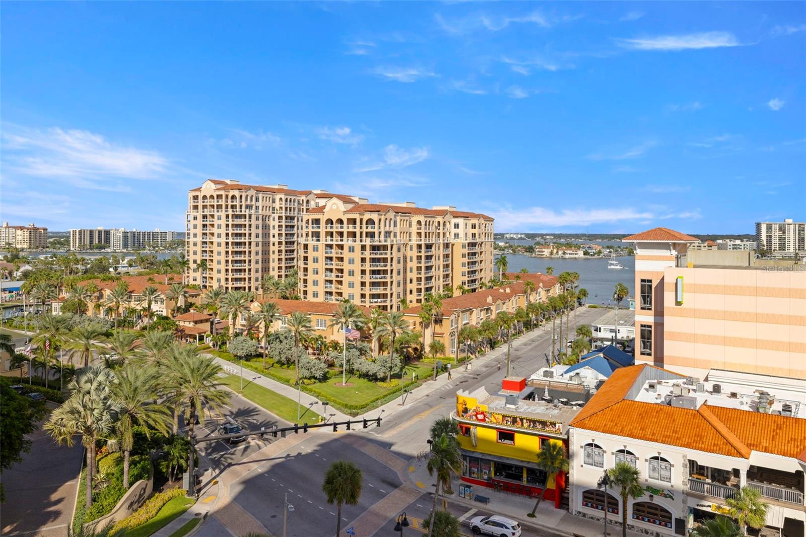 11 BAYMONT ST #909, CLEARWATER BEACH, FL — photo 16