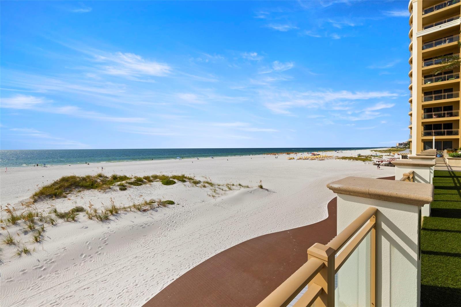 11 BAYMONT ST #909, CLEARWATER BEACH, FL — photo 25