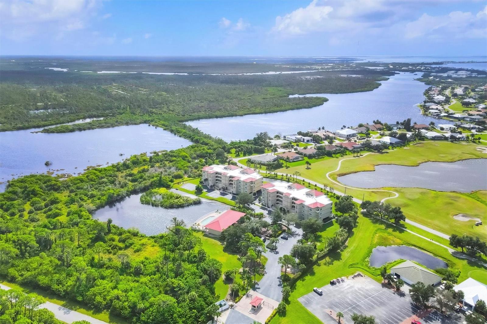 10045 LINKS LN #304, ROTONDA WEST, FL — photo 2