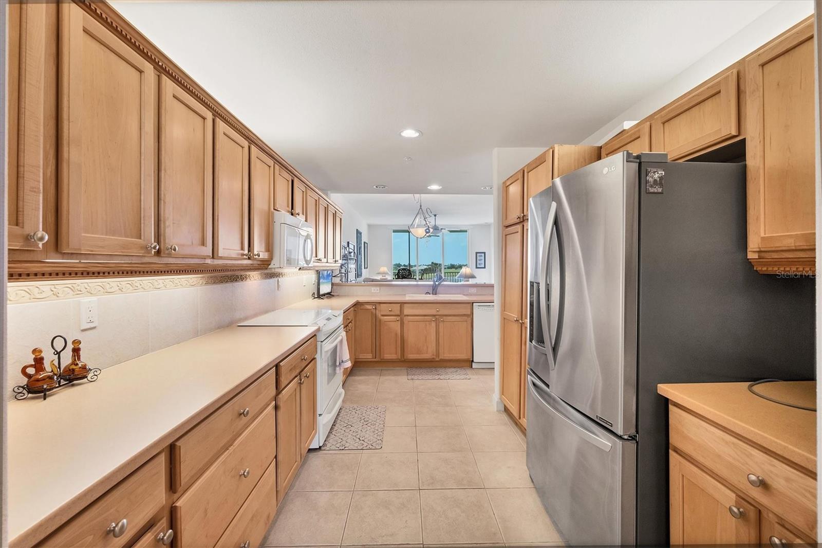 10045 LINKS LN #304, ROTONDA WEST, FL — photo 18