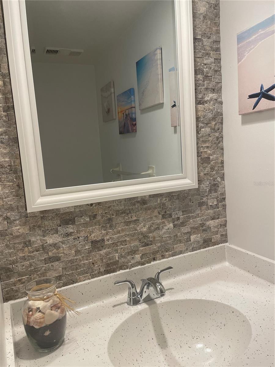 106 1ST ST E #306, ST PETERSBURG, FL — photo 21