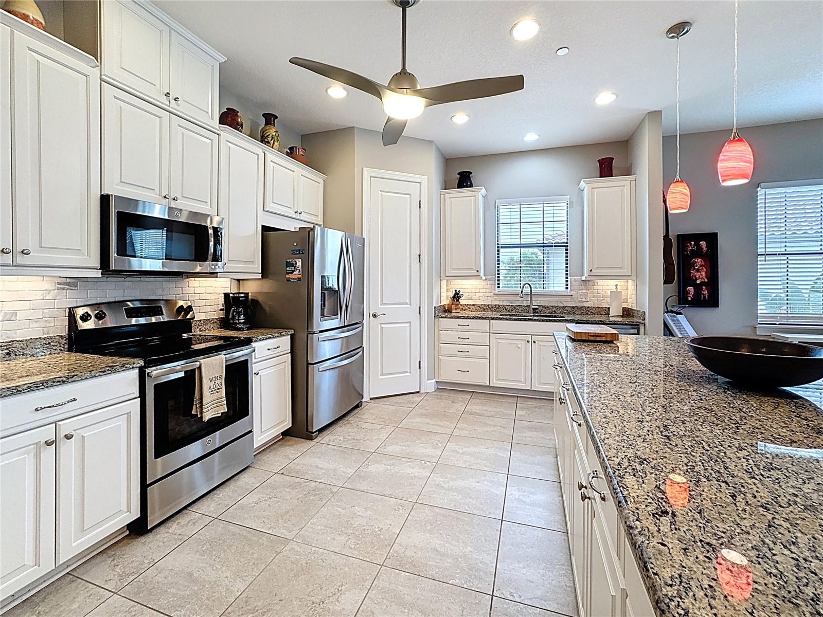 13514 MESSINA LOOP #102, BRADENTON, FL — photo 10