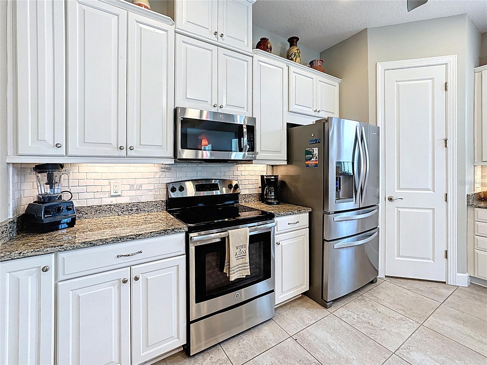13514 MESSINA LOOP #102, BRADENTON, FL — photo 14