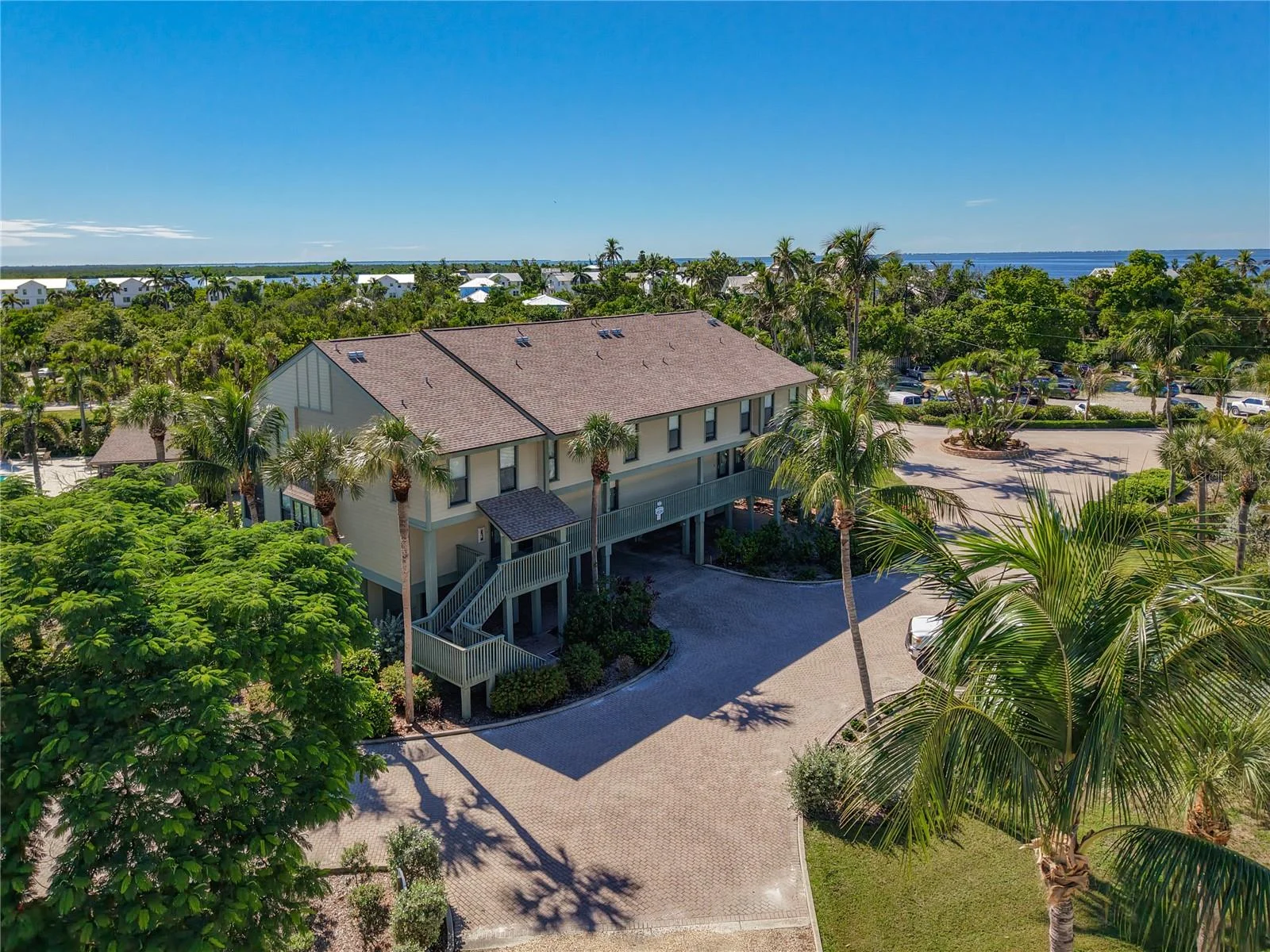 16750 BOCILLA PALMS DR #74, BOKEELIA, FL — photo 6