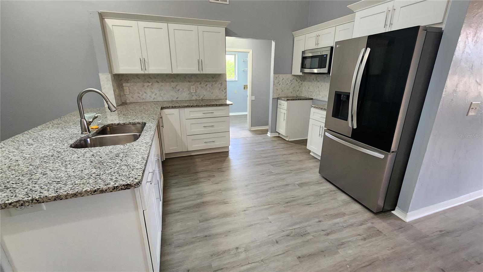 300 SUN OAKS CT, LAKE MARY, FL — photo 10