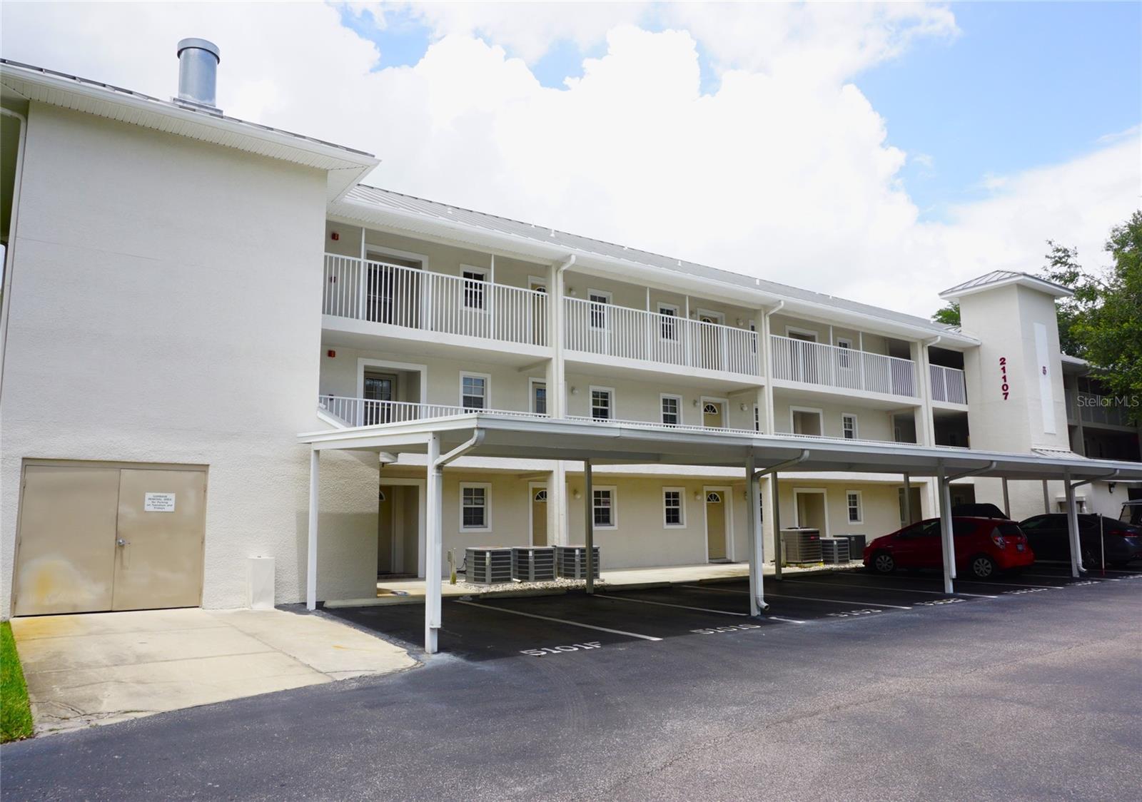 21107 FOUNTAIN VIEW LN #5102, LUTZ, FL