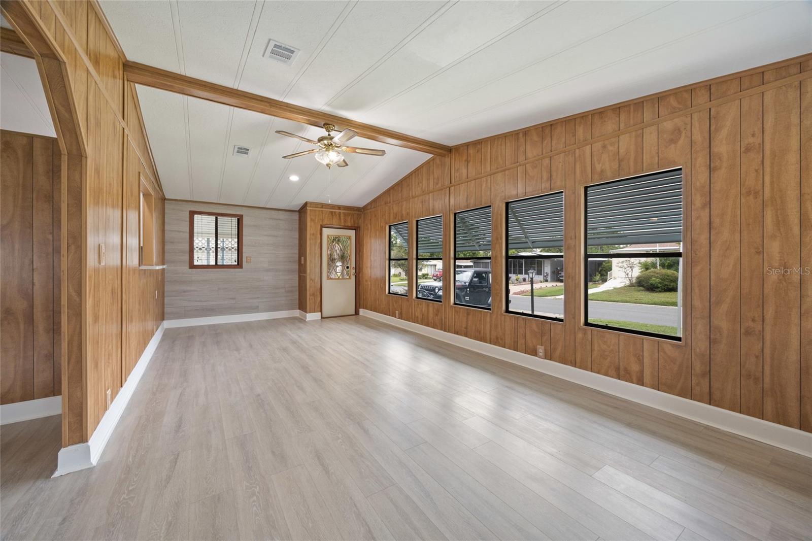712 JASON DR, LADY LAKE, FL — photo 8