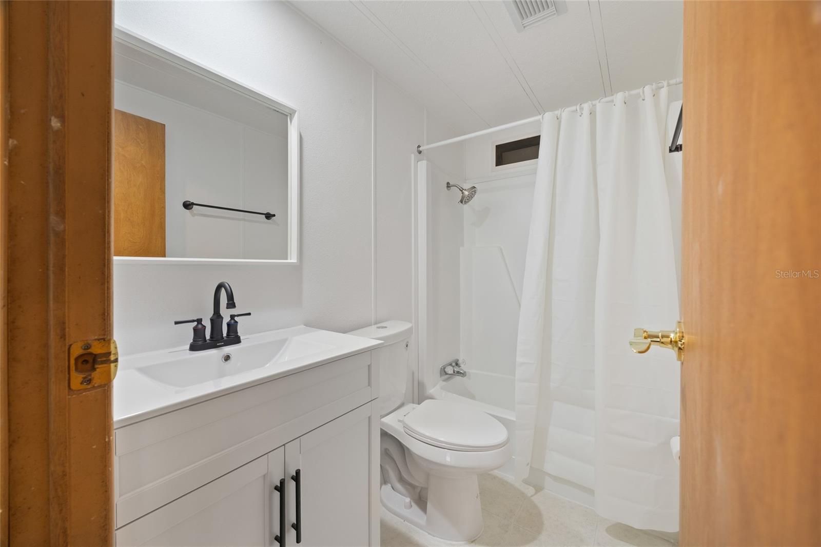 712 JASON DR, LADY LAKE, FL — photo 42