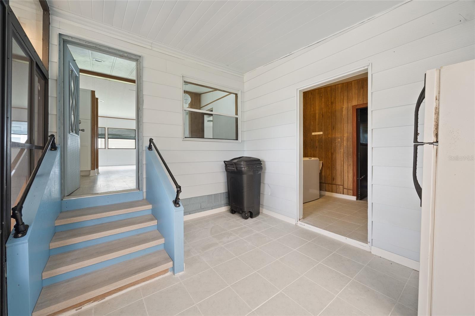 712 JASON DR, LADY LAKE, FL — photo 46