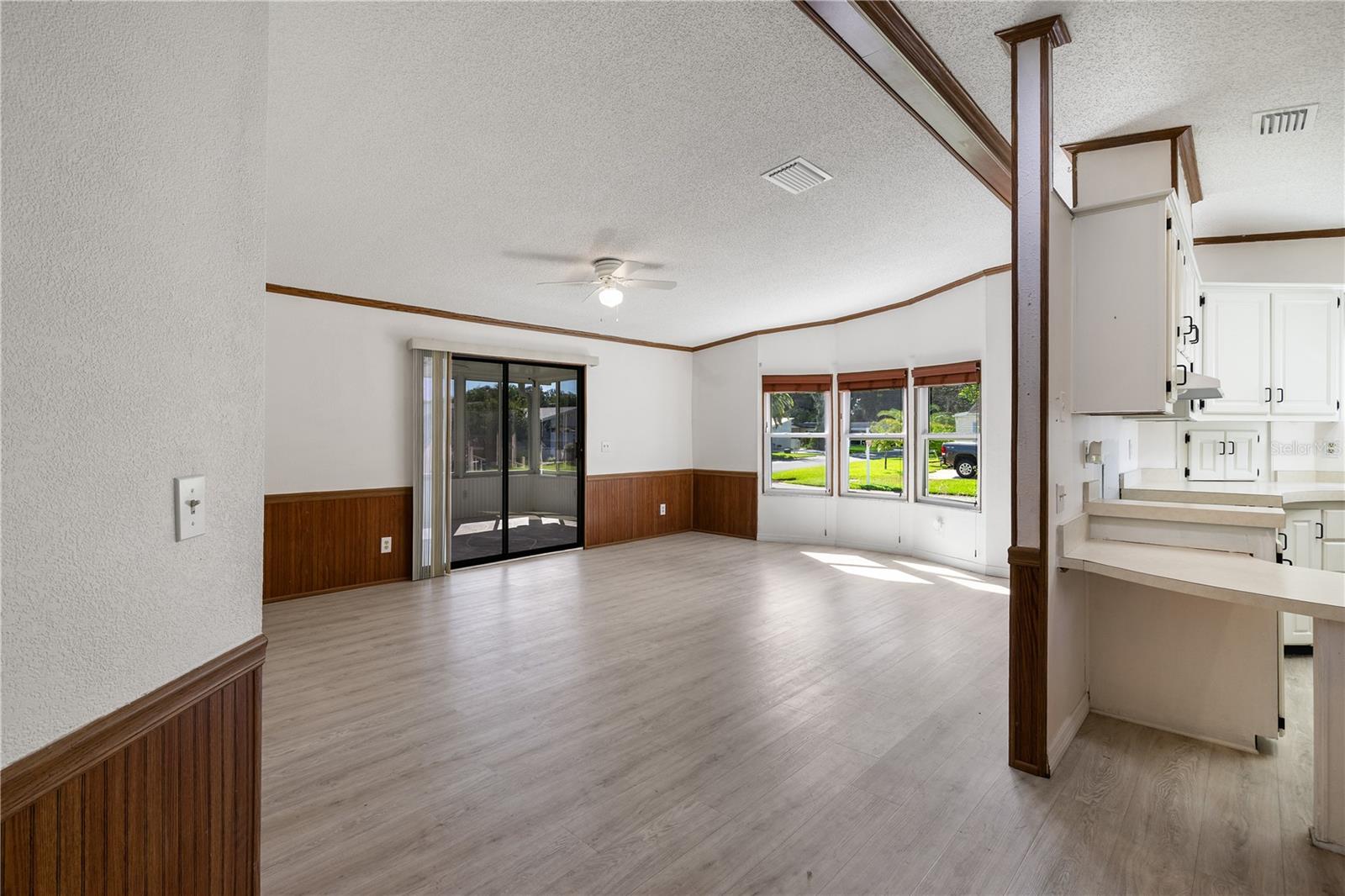 701 HELMSMAN LN, EDGEWATER, FL — photo 12