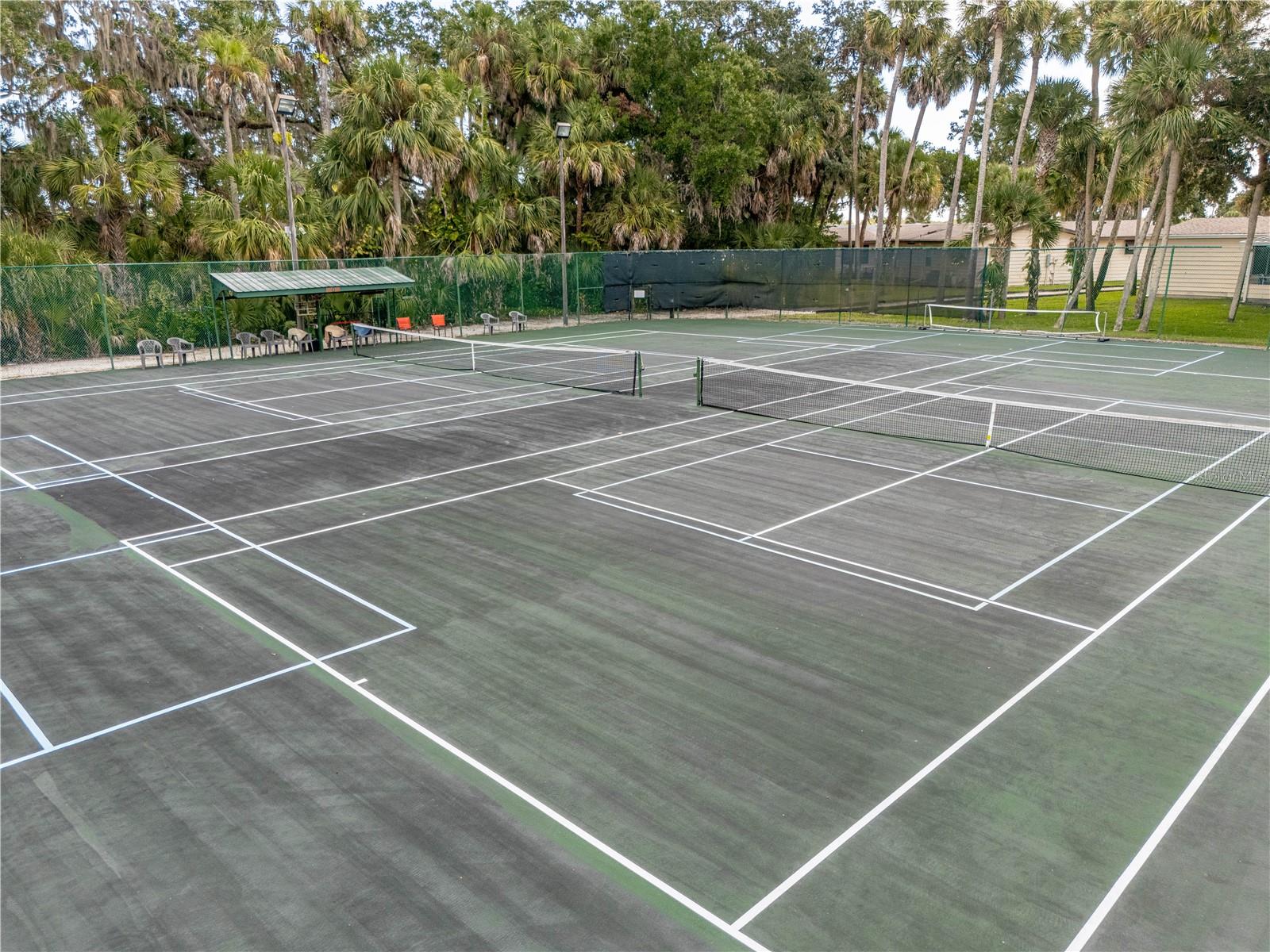701 HELMSMAN LN, EDGEWATER, FL — photo 37